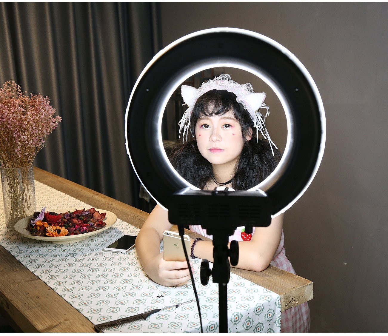 Trọn bộ đèn trang điểm make up quay phim led ring RL-12 cao cấp giá rẻ