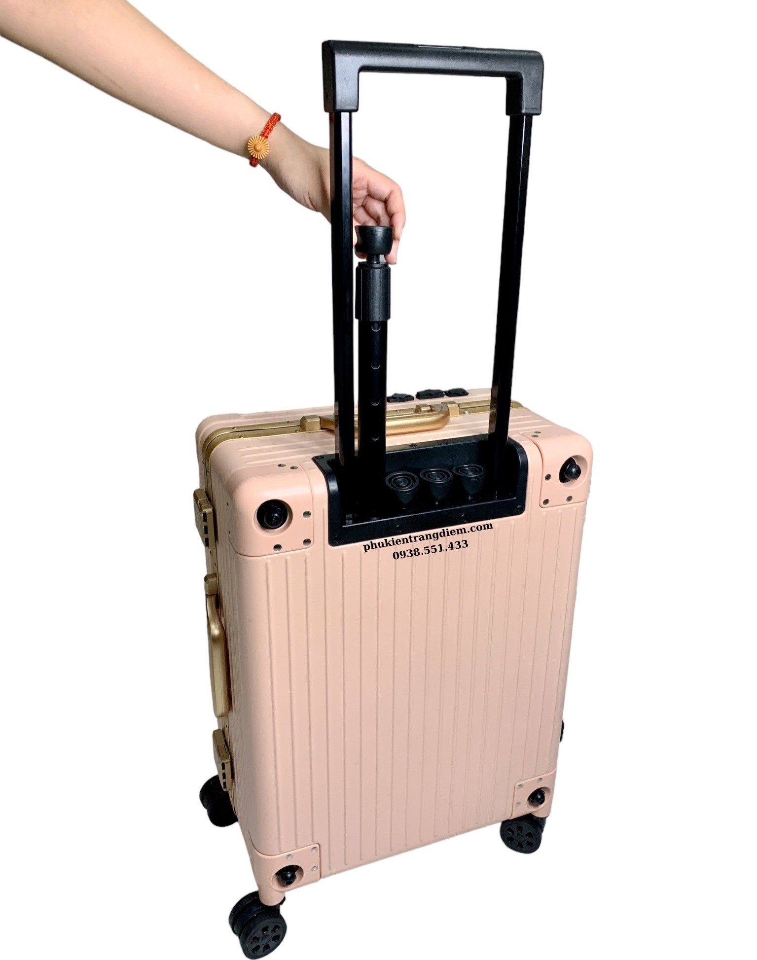 Cốp vali đựng đồ trang điểm chuyên nghiệp màu hồng vỏ nhựa khung nhôm gương đèn led chỉnh màu