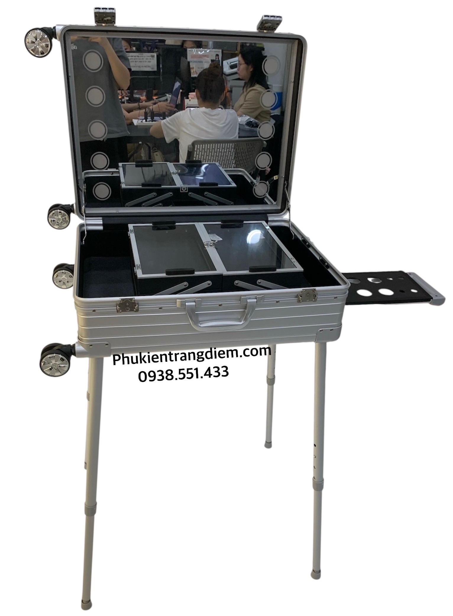 cốp makeup k&eacute;o đựng đồ trang điểm d&agrave;nh cho thợ chuy&ecirc;n nghiệp chất liệu full nh&ocirc;m c&oacute; gương đ&egrave;n LED 10 b&oacute;ng cao cấp