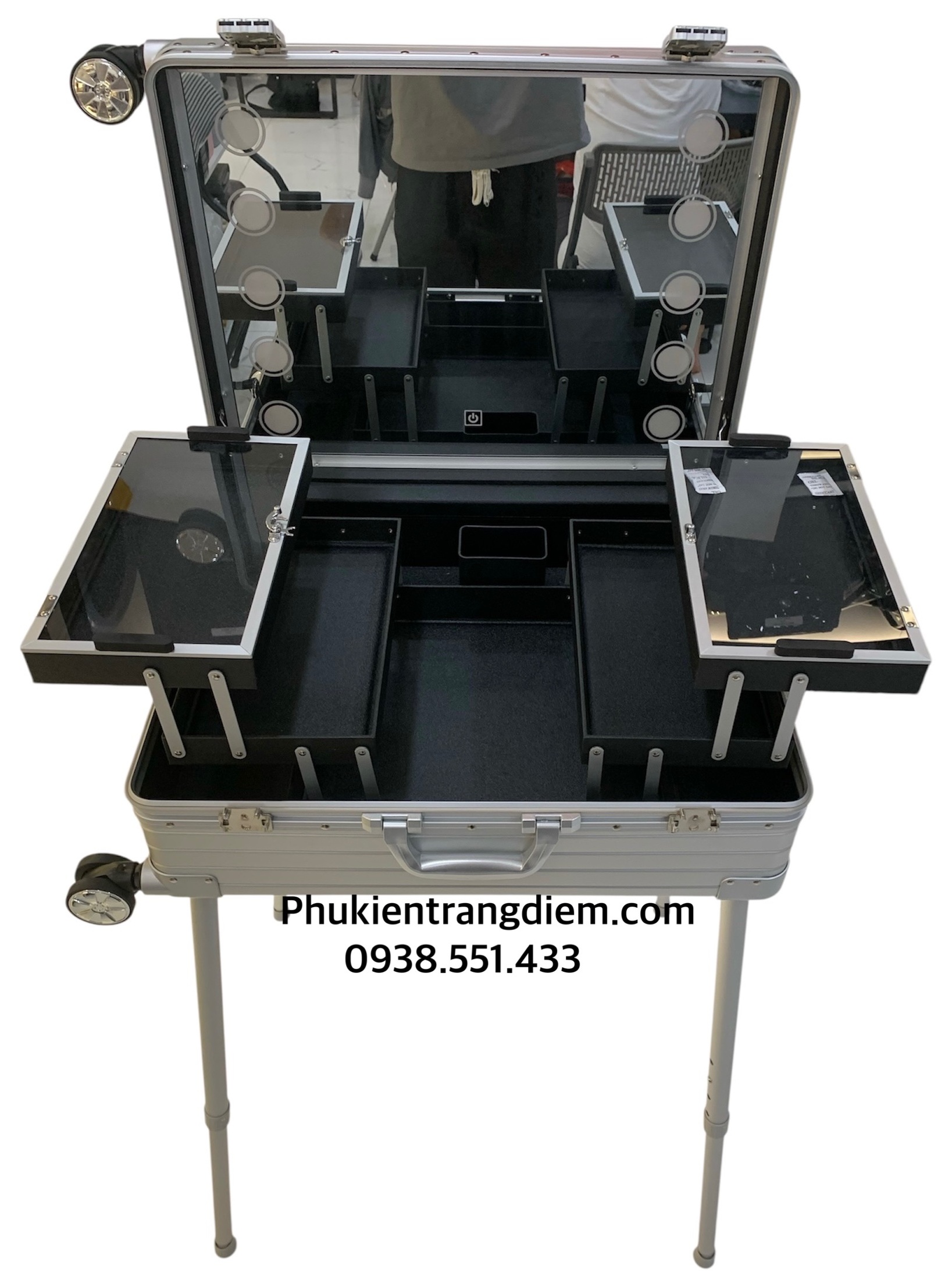 cốp makeup k&eacute;o đựng đồ trang điểm d&agrave;nh cho thợ chuy&ecirc;n nghiệp chất liệu full nh&ocirc;m c&oacute; gương đ&egrave;n LED 10 b&oacute;ng cao cấp