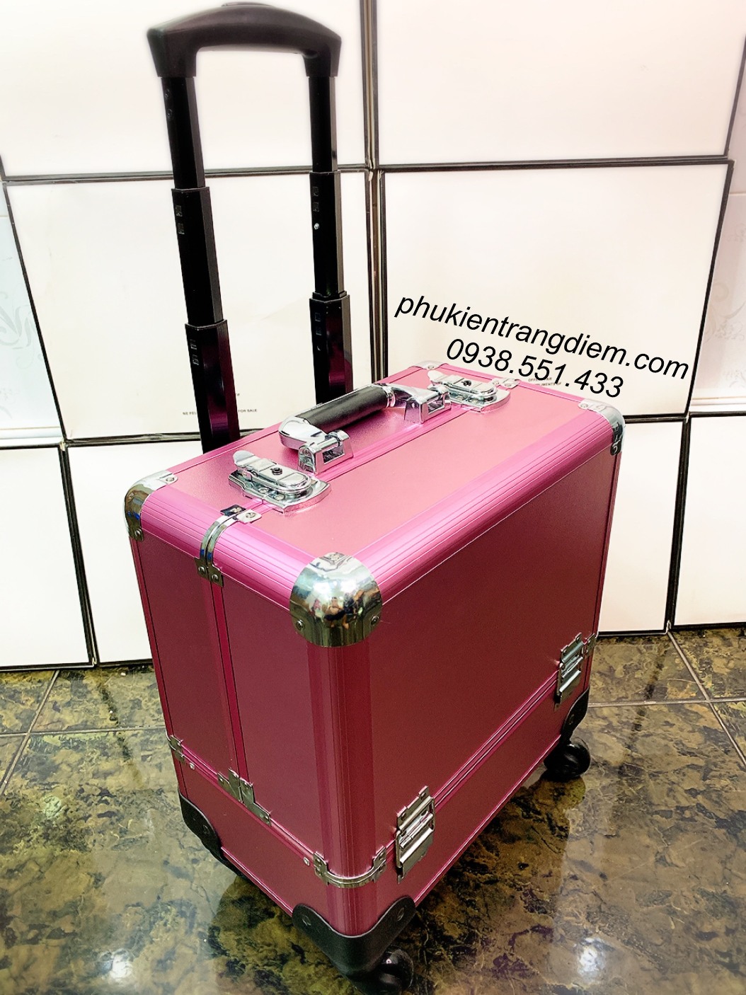 cốp vali kéo make up chuyên nghiệp màu hồng
